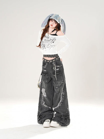 ブラック/ホワイトのアシンメトリーネックラインの音符プリント、ダメージ加工