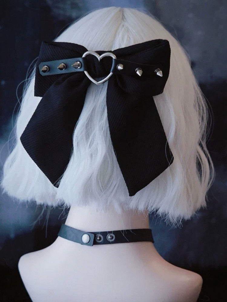 Black Bow Hair Clip with Spikes and Heart Ring - Strange Sugar