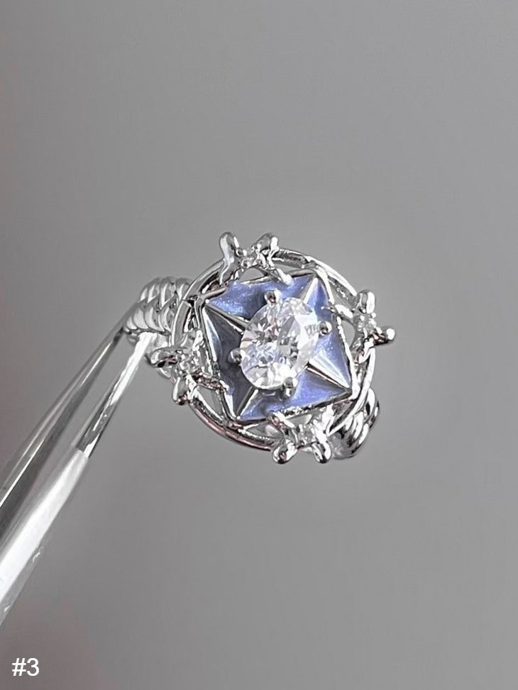 Bague Y2K argentée ornée de strass - Kiwi Store