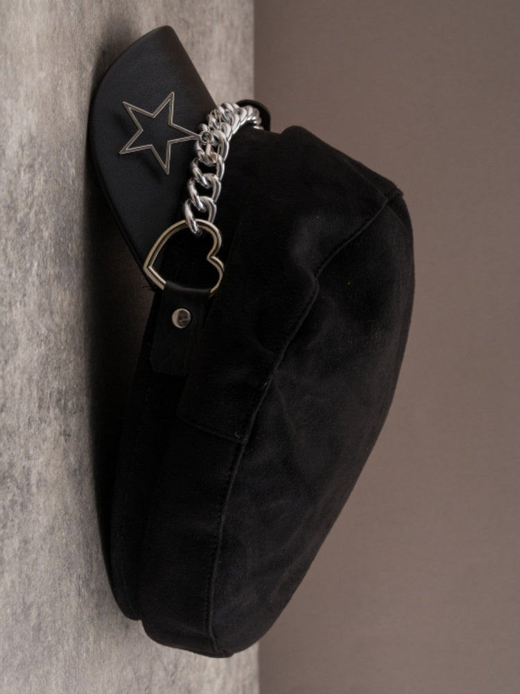 With Heart Design Charm Chain Hat Gothic Black Star Buckle Beret