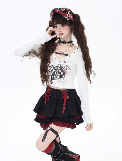 Black/White V-neck Buckle Strap Letter Print Cropped Top