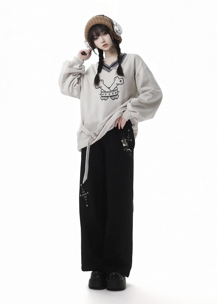 Weißes Sweatshirt mit süßem Knochenmuster und V-Ausschnitt