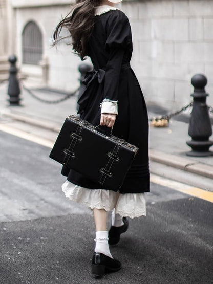 Elegantes Kleid Juliette Schwarze Ärmel