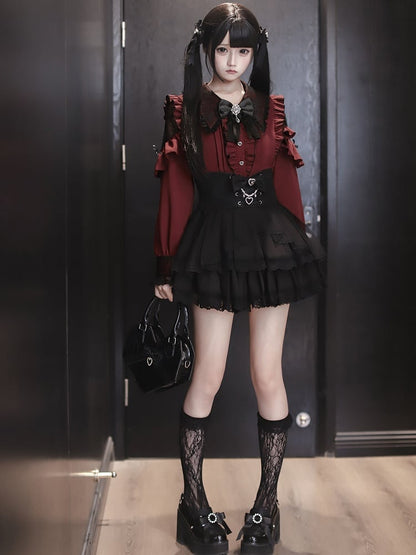 Pointed Flat Black Jirai Kei and Shoulders Gothic Red Collar Cutout with Lace-Inset Blouse