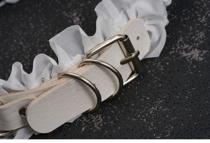 ホワイトゴシッククロススタッドリングバックルフリルKC