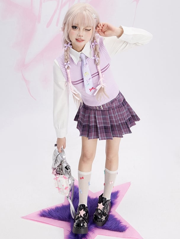 パープルのプレッピースタイルのラウンドネックベスト