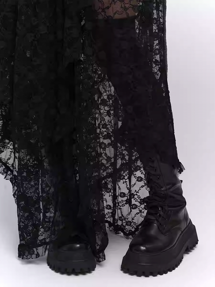 ブラックのセミシースルーフロアレングスアシンメトリーレーススカート