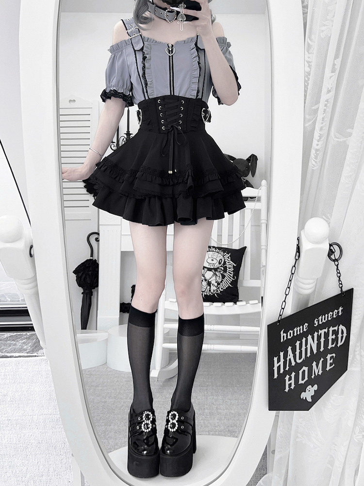 Tiered Skirt Black and Jirai Kei Heart Buckles Lace-up Front Back