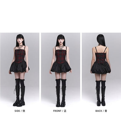 Rot kariertes Mini-Cummikleid mit baskischer Taille und Ballonrock