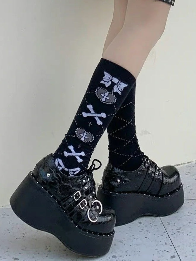 Stud Accents PU Black Shoes - Design Platform Punk with Crackle