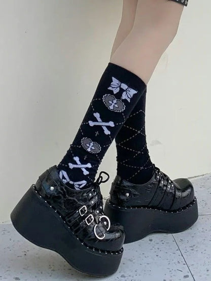 Stud Accents PU Black Shoes - Design Platform Punk with Crackle