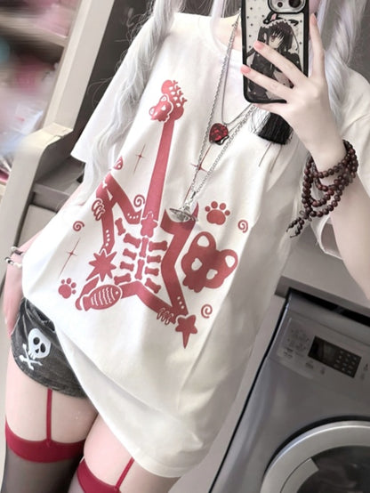 Punk Guitar Print Red Rock and Jirai Kei T-Shirt with Guitar Pick Necklace White