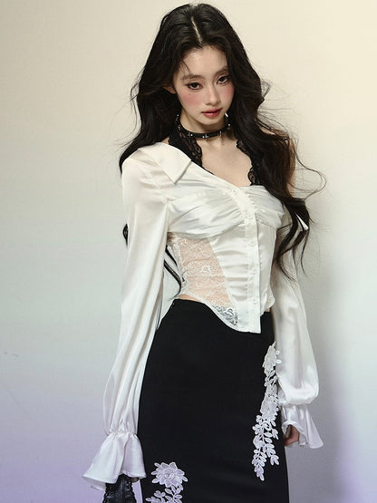 ホワイトレースパッチウエスト長袖ブラウス、ブラックレースホルターネックデザイン