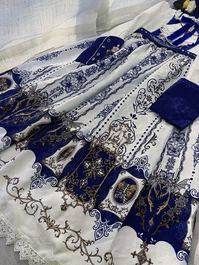 Candelabras with Long Print Dress Lolita White Blue Bat Dark Wings Sleeves Gothic