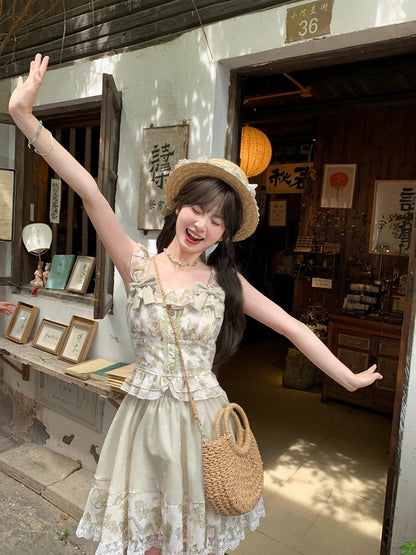 Light Vintage Print Lace Grape Green Elastic Waist Trim