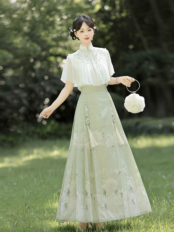 Ming-Style Green and White Top with Floral Print Long Mamian Skirt Set, Modern Chinese Style - Han Ru Chu Hanfu &amp; Han-Element Studi
