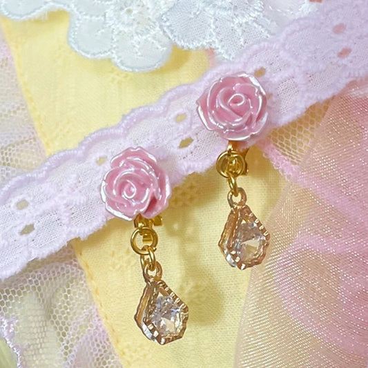 ピンクのロゼットロリータイヤークリップスウィートラインストーンチャーム