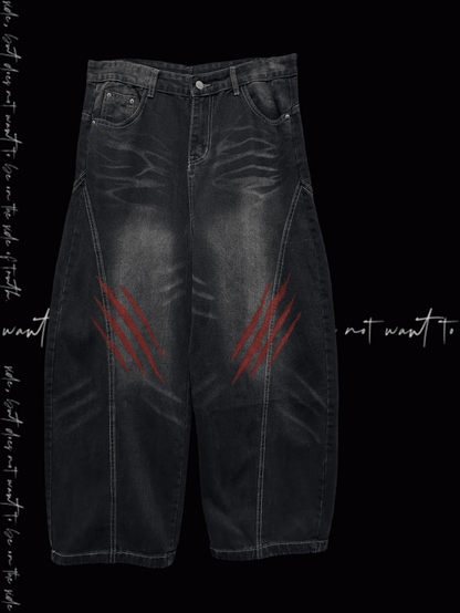 Weite Jeans mit verblasstem Kratzmuster und Used-Look im Punk-Look in verwaschenem Schwarz