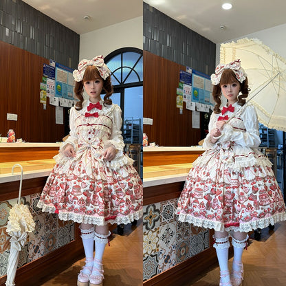 und Lolita-Rock mit süßem Erdbeerpullover und Teddy-Print