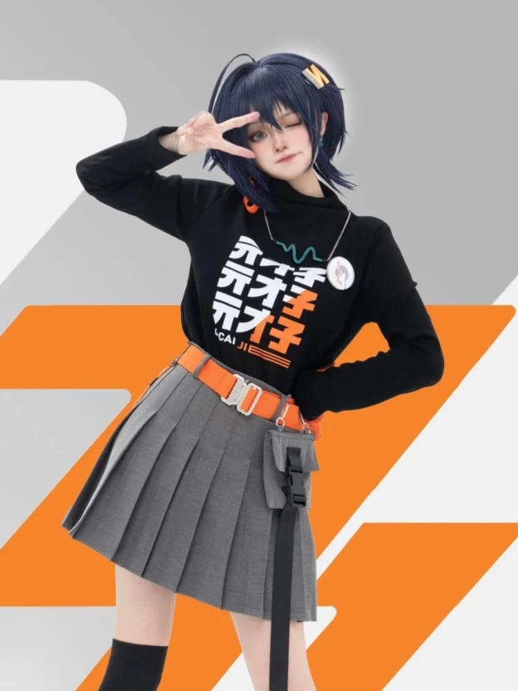 Gray Pleated Skirt With Orange Belt