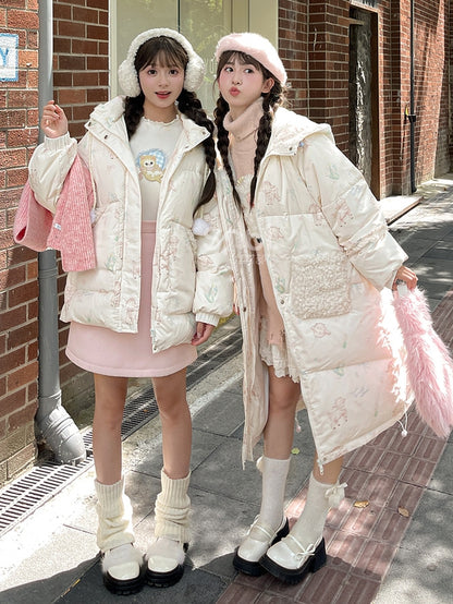 Süße weiße Daunenjacke mit Kapuze und Lamm-Print, kurze/lange Version