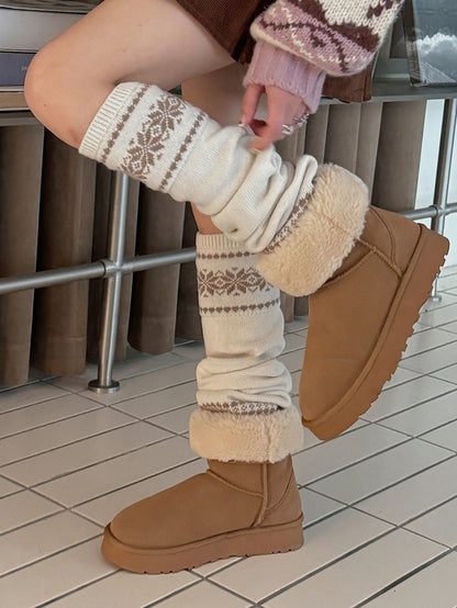 Beige Snowflake Knitted Leg Warmers