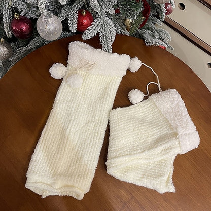 カーキ＆ブラウンのポンポン付きスウィートレッグウォーマー