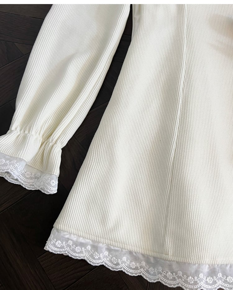 Jirai Kei – Aprikosenfarbenes Kleid mit Cut-Outs an der Schulter und Spitzenbesatz sowie langen Ärmeln und gratis Fliege