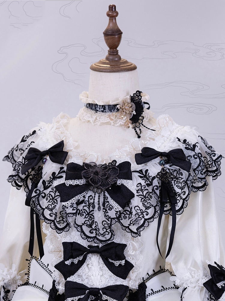 Weiß und Choker Schwarz