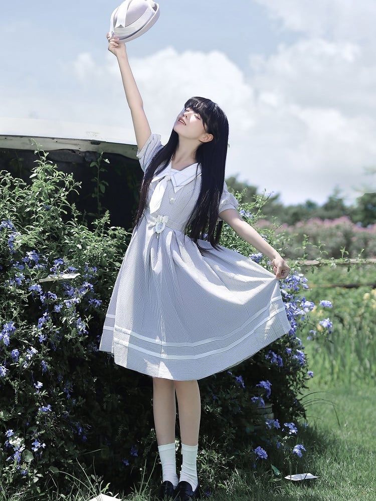 Weiß Gestreiften und Kleid Sommer Ärmeln Taille Puff Blau Gürtel mit