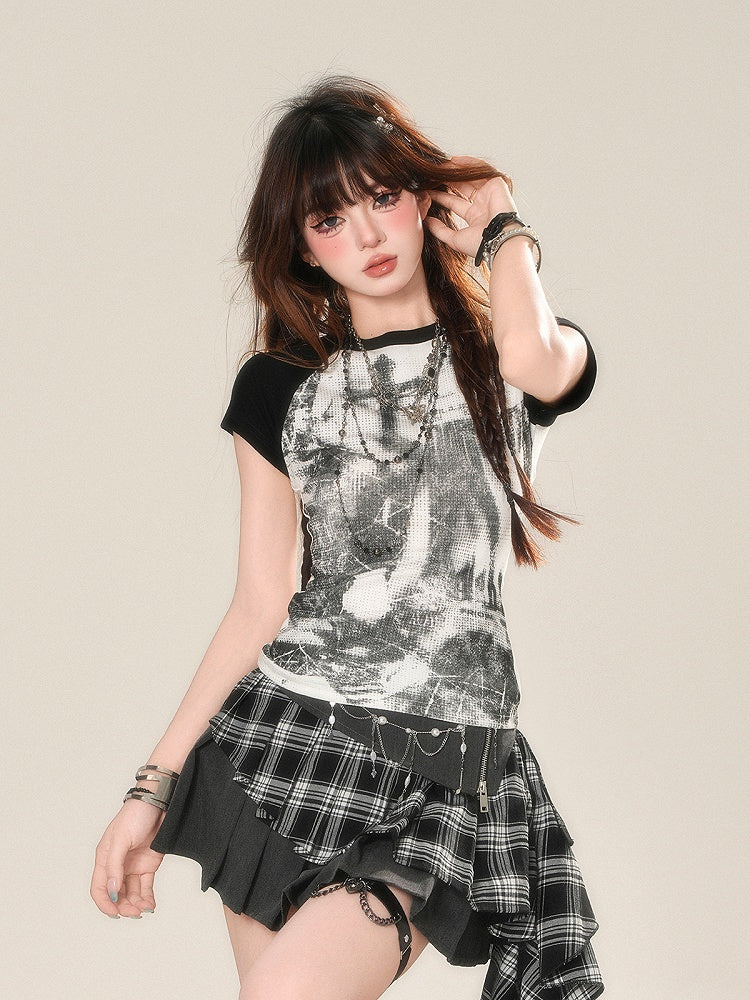 Graphic T-Shirt Grey Colorblock Design Glamorous