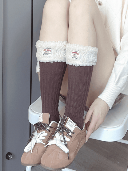 ホワイト/ブラック スイートプラッシュカーフソックス