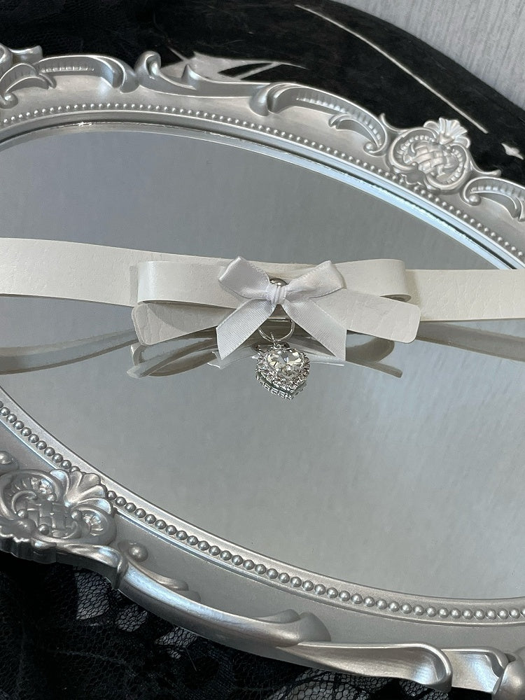 Herz Anhänger Choker Schwarz/Weiß Design Strass Bowknot
