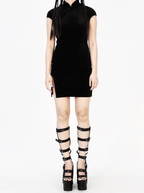 Closures Noir: Velvet  Qipao Eastern Slit Black Frog Side with Traditional