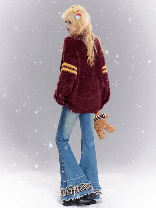 Blaue Fischschwanzjeans mit Patchwork-Bündchen und Karomuster