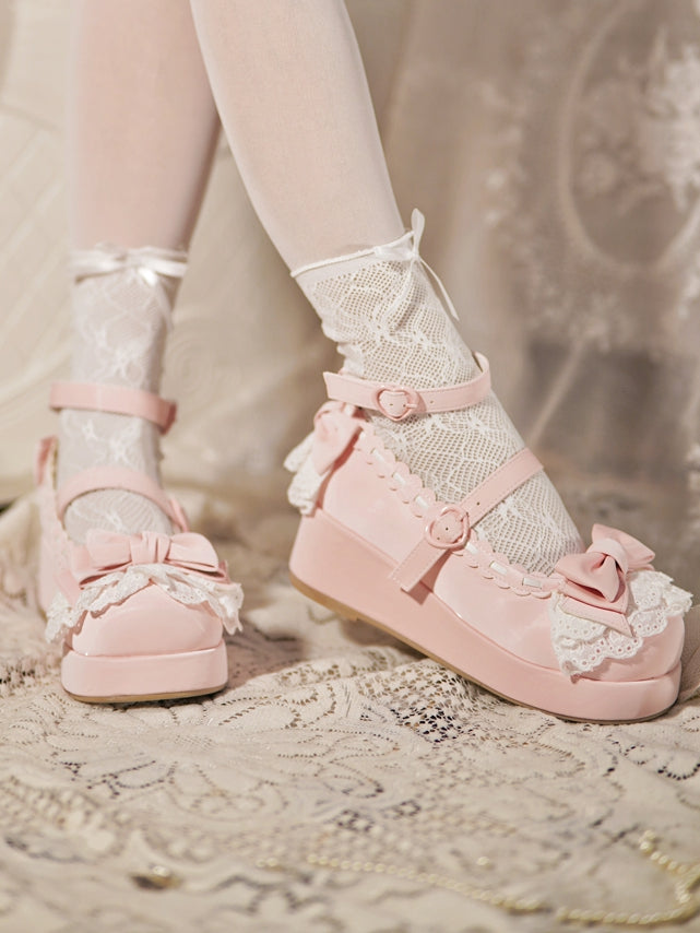 Top Herz Plateaus Schnallen an Schleife Baby Pink Besatz Spitze