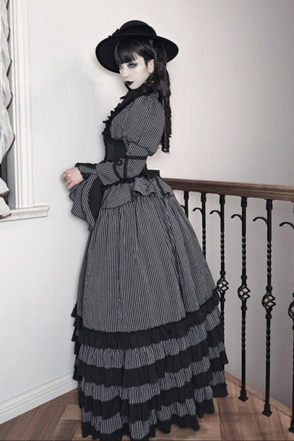 Hemd mit Zwickelärmeln + Reservierungen Rock gestreiftes Korsett Dunkel