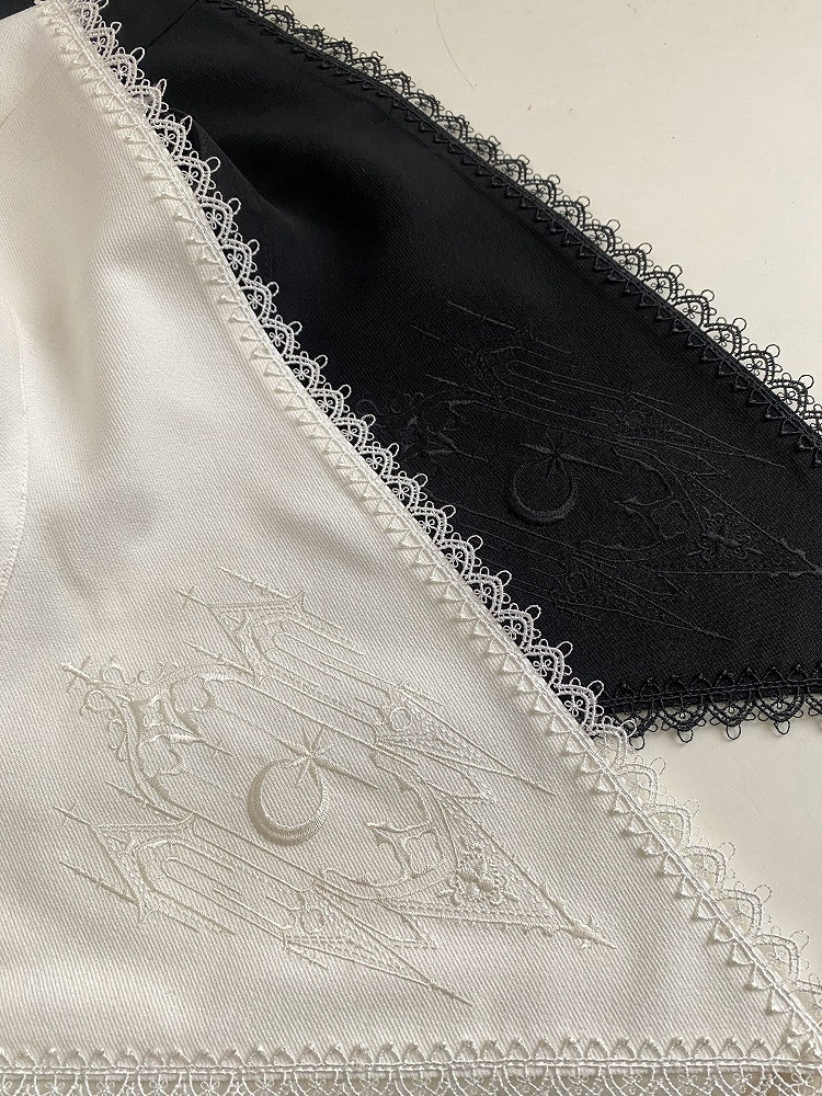 White and Black Embroidery Details Pointed Collar