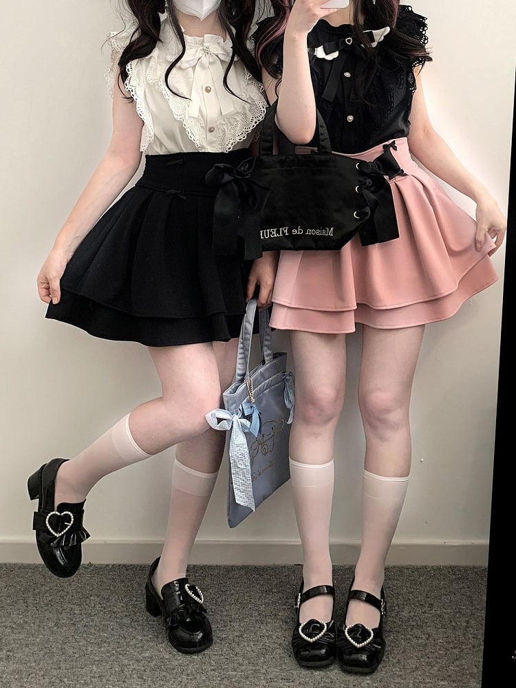 Sleeves Bow Kei and Flutter with Tie Jirai Heart-shaped Trim Blouse Black/White Winged Lace