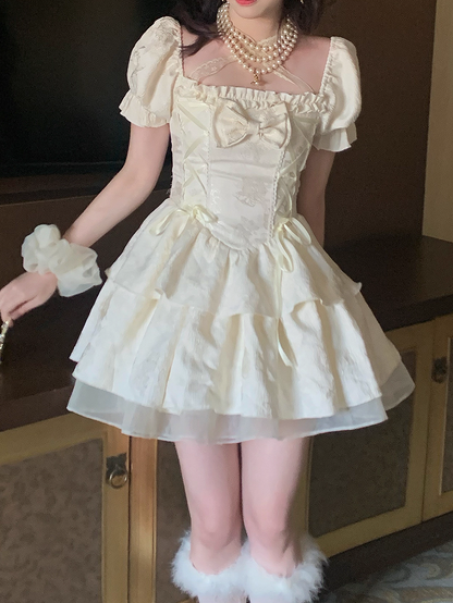 Sleeves Lace-Up Beige Soft Puff and Short Basque with Dress Waist