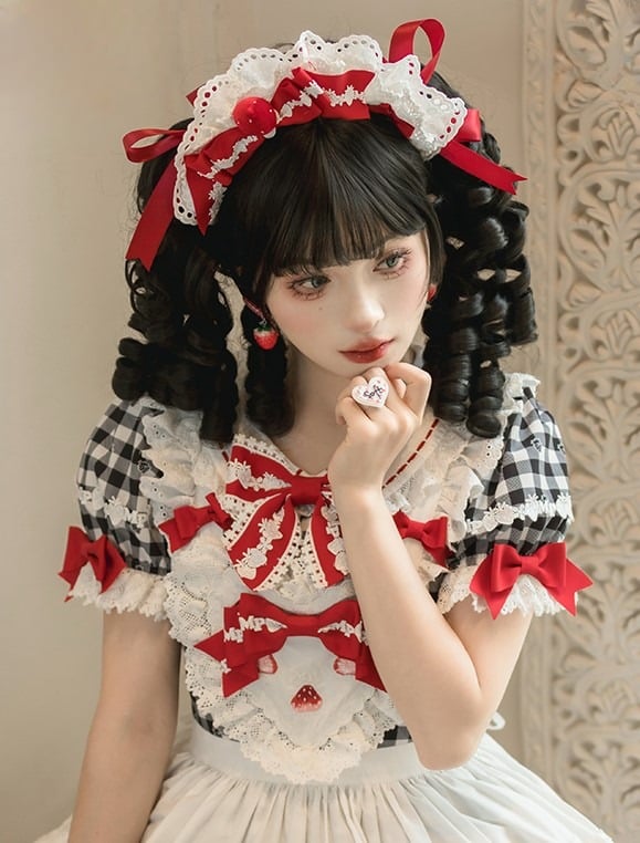 Strawberry Black Lolita Red/Pink/Red and Bow KC Accent with