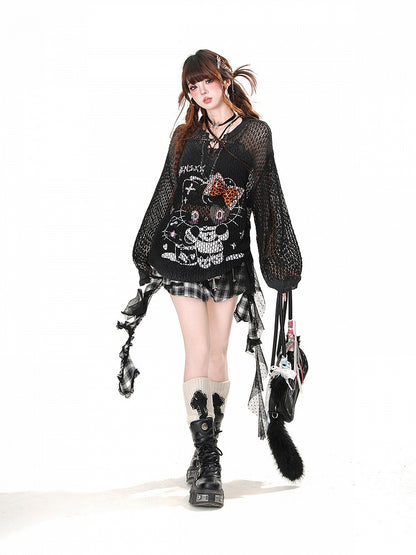 スカート裾は非対称メッシュパッチワークデザイン、ブラックのチェック柄、フリル付き水玉模様