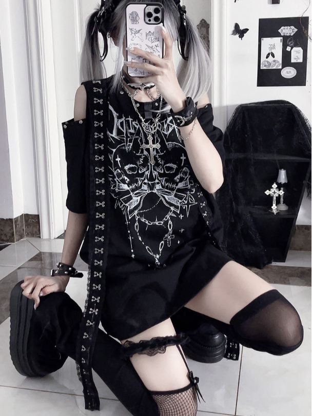 PrintCutout Punk T-shirtwith Emo Cross Black White Design Gothic Shoulder