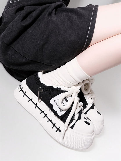 Sneakers Cute Black Ghost Platform Canvas and White