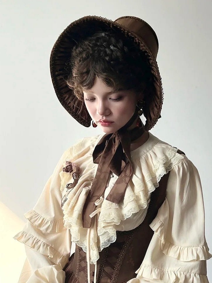 und Motorhaubenschleife mit Besatz, breitkrempiges Lolita-Spitzendetail, Schwarz/Grau/Braun