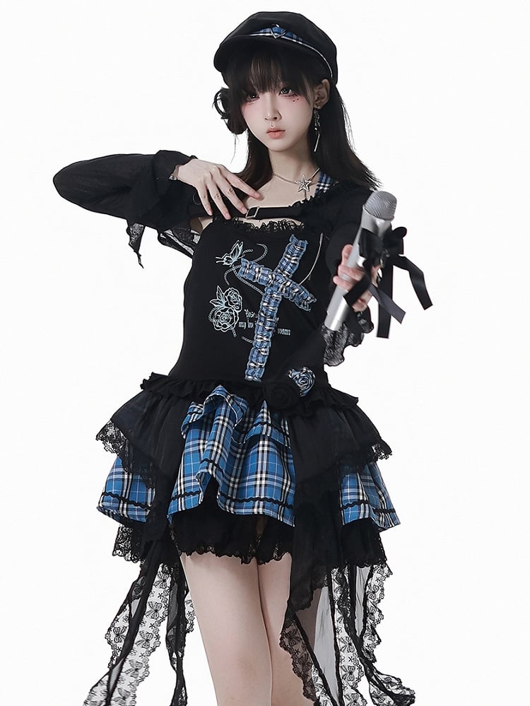 ブルーハートのブラックチェック柄とティアードスカートのバックル、レーストリムのアイドル