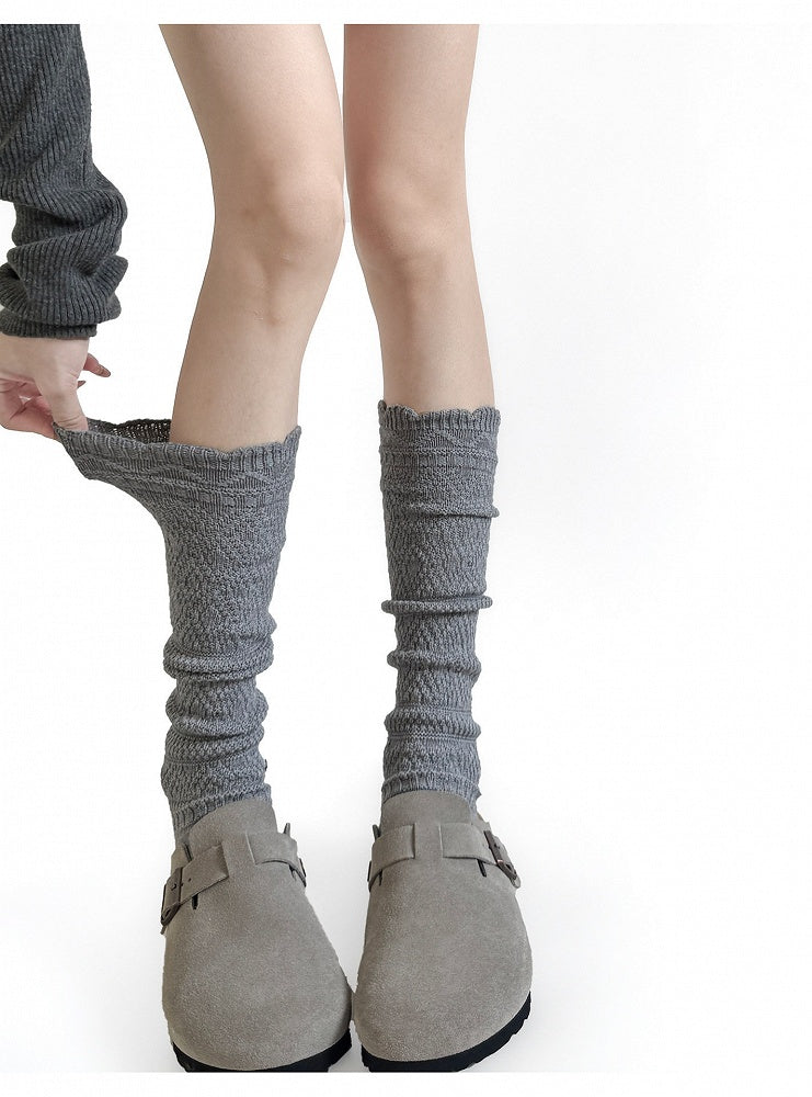 Dark Scalloped Colors: (4 Calf Socks Textured Gray