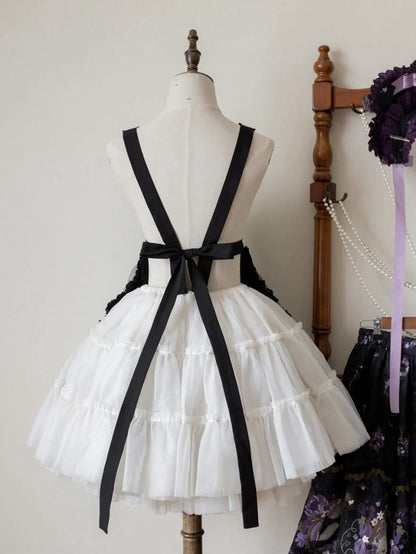 Black Square Neckline with Apron Embroidery Details Lolita
