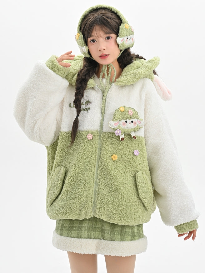 グリーンのキュートなラムフリースイヤーマフ