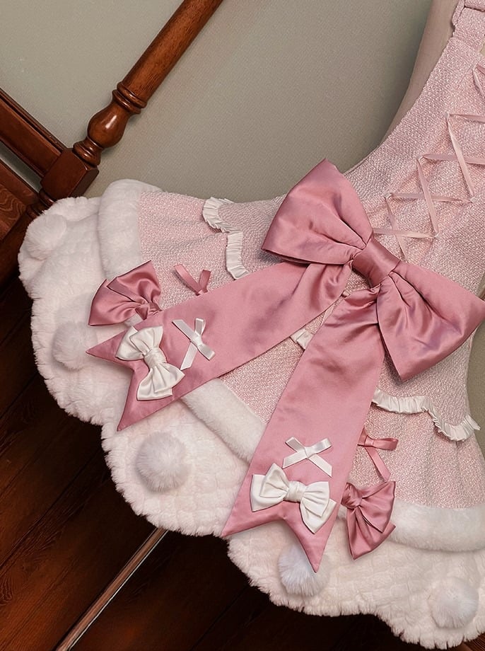 Pom-Poms Pink mit Lolita-Overall-Besatz, gewelltes süßes Kleid, weißer Schleifenrand und